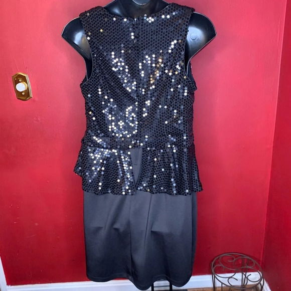 Ruby Rox Plus Size Sequin Dress Size 20 - Picture 5 of 5